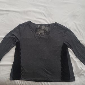 American Eagle Gray Long Sleeve XL